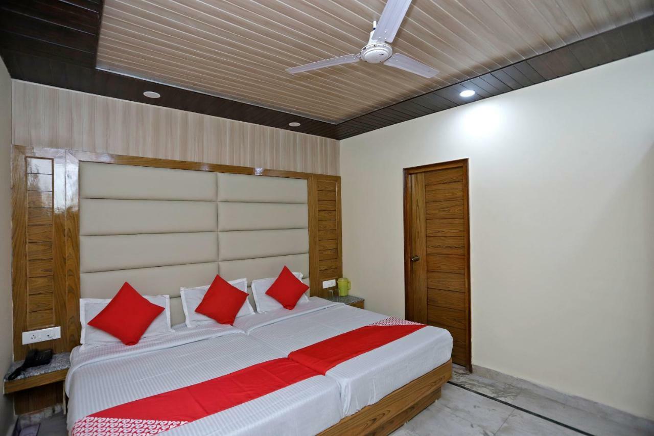 Oyo 39066 Hotel Star View Mussoorie Buitenkant foto