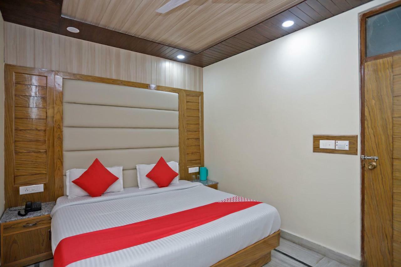 Oyo 39066 Hotel Star View Mussoorie Buitenkant foto