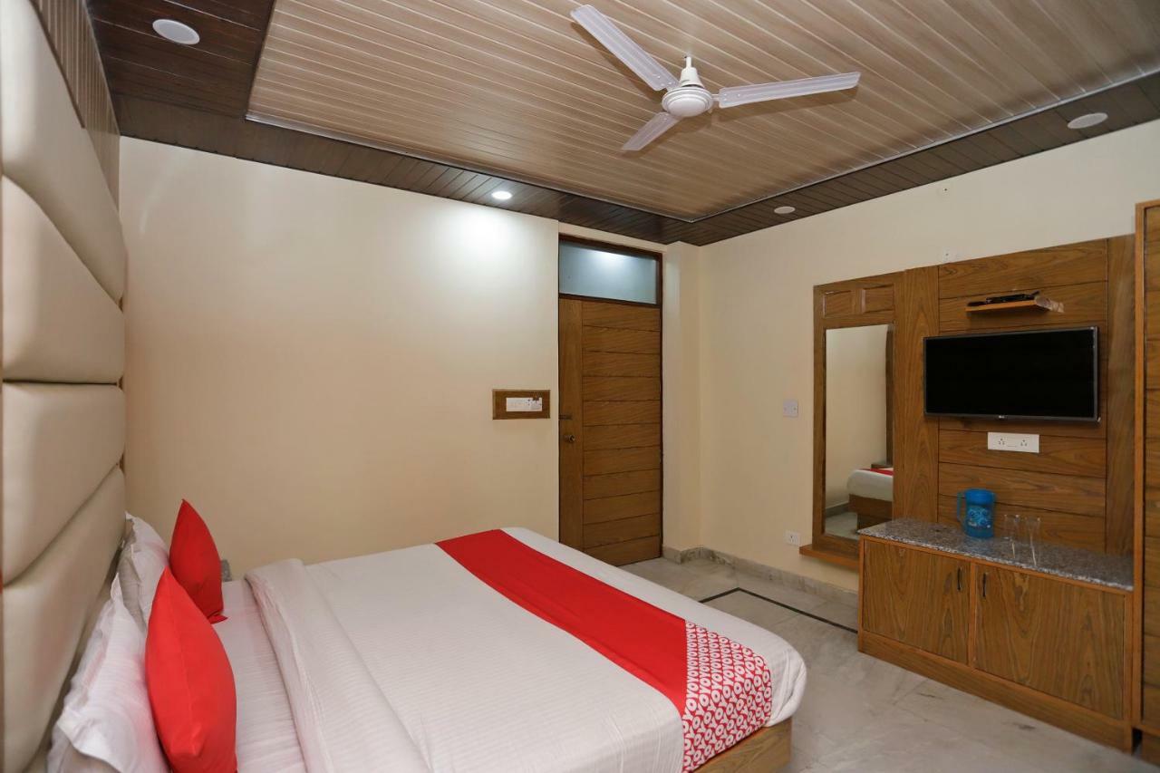 Oyo 39066 Hotel Star View Mussoorie Buitenkant foto