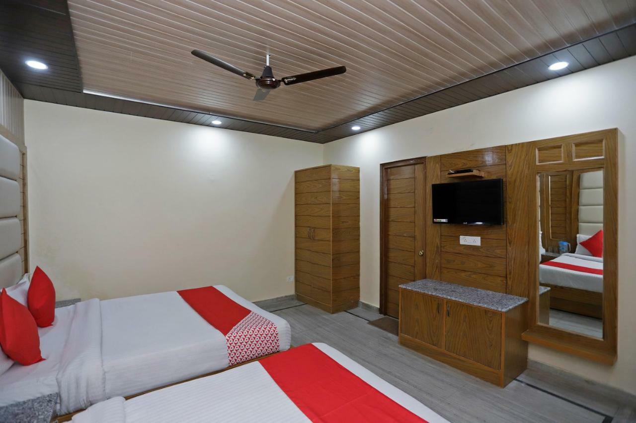 Oyo 39066 Hotel Star View Mussoorie Buitenkant foto