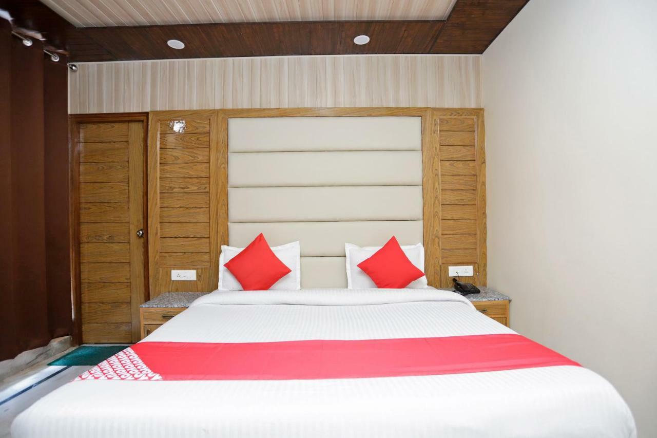 Oyo 39066 Hotel Star View Mussoorie Buitenkant foto